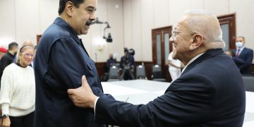 Gobierno  prepara un documento de acuerdos con los sectores de la oposición