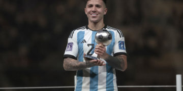 El Benfica ha recibido ofertas por Enzo de 127 millones, según la prensa lusa