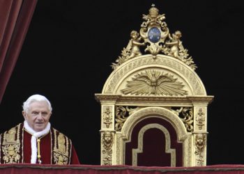 Venezuela lamenta muerte de Benedicto XVI y exalta su labor por los humildes
