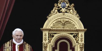 Venezuela lamenta muerte de Benedicto XVI y exalta su labor por los humildes