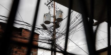 Las fallas eléctricas en Venezuela aumentaron un 9 % en un mes