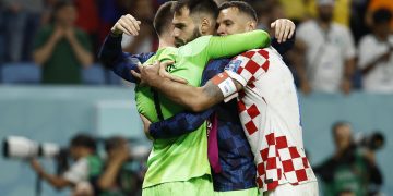 Croacia avanza a cuartos de final tras derrotar a Japón en los penaltis