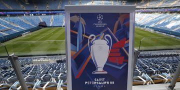 La federación rusa creará un grupo de trabajo para estudiar renuncia a UEFA