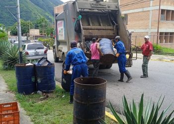 Restablecidas rutas de recolección de basura en Valera