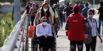 Especial/ Empresarios y transportistas esperan agilización  de trámites y permisos con apertura de frontera