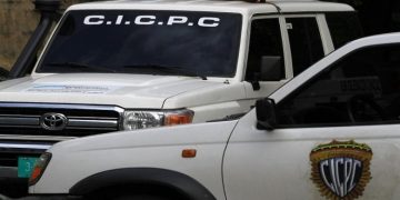 Buscan a hombre que mató a machetazos a una mujer en Charallave