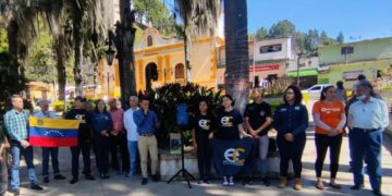 UNT Santos Marquina conmemoró 192 años de la muerte de El Libertador