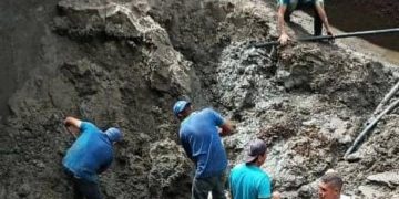 Merideños recogen agua de lluvia ante la falta del servicio