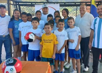 Alcaldía de Zea entrega balones donados por la Fundación “Sonrisas y Sueños”
