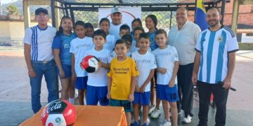Alcaldía de Zea entrega balones donados por la Fundación “Sonrisas y Sueños”
