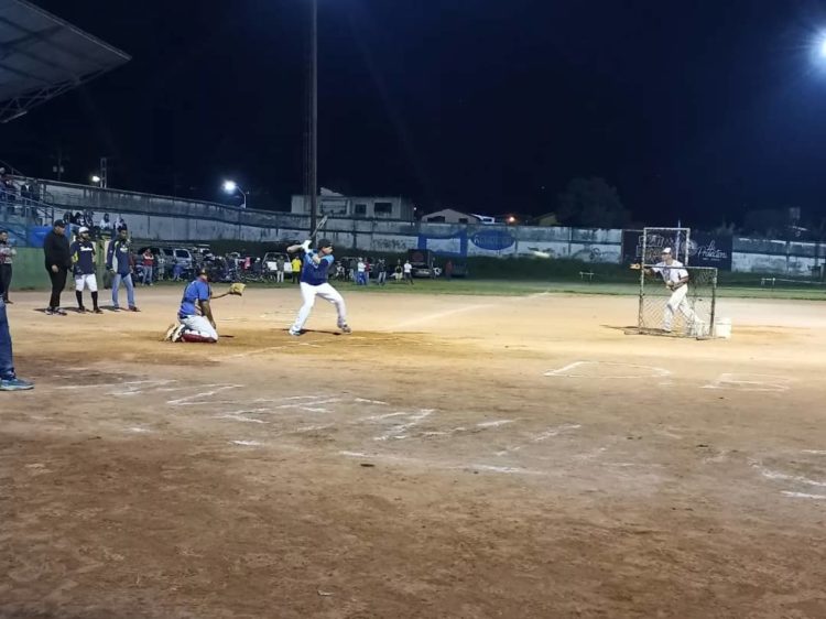 Realizado Derby de Cuadrangulares Copa @decorautobocono