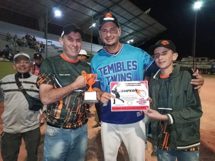 Realizado Derby de Cuadrangulares Copa @decorautobocono