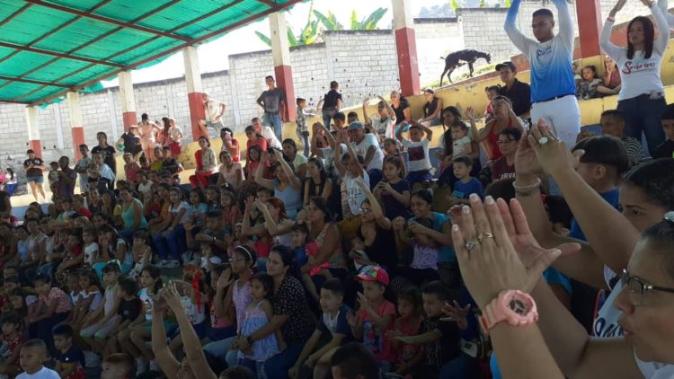 Fundación Dibujando Sonrisas lleva a cabo su Especial de Navidad