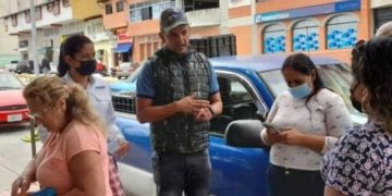 Hasta el 31 de diciembre: Más de 150 comerciantes informales tienen permiso provisional para vender artículos navideños en Mérida