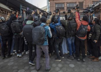 Liberan al asesino en serie Charles Sobhraj para ser deportado a Francia