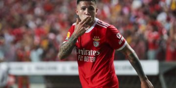 El argentino Enzo y el español Navarro deslumbran en la Liga de Portugal