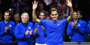 Federer eterno; imponente Alcaraz