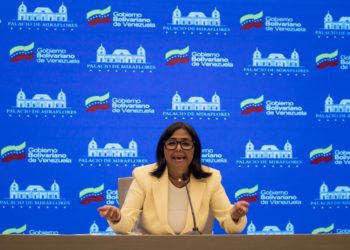 Venezuela y Países Bajos revisan la reapertura de la frontera común en el mar Caribe
