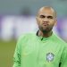Dani Alves iguala las 125 internacionalidades de Roberto Carlos