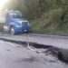 Restringido paso vehicular por pésimo estado de la carretera entre el peaje Libertad y Los Cumbitos