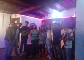Consolidando un nuevo espacio cultural: Todo un éxito mini taller de guitarra en Boconó