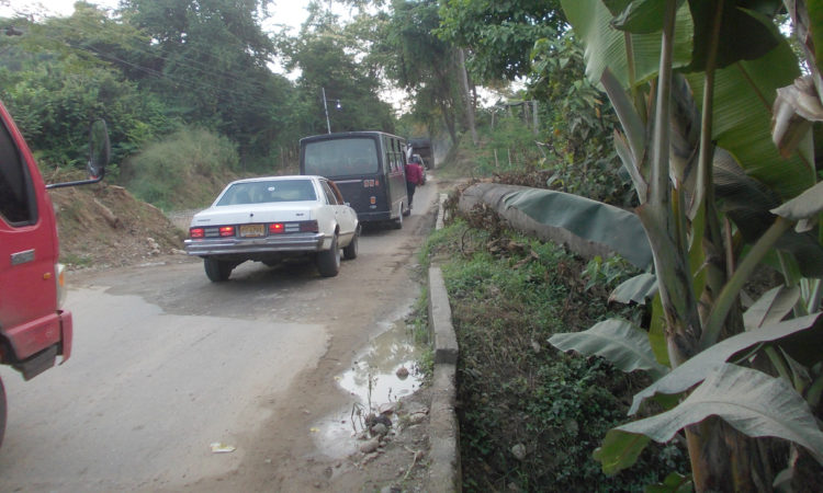 La carretera Betijoque al eje panamericano se sigue deteriorando.