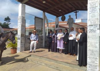 Con vistosa cabalgata cultural celebran 158 años del bautizo del Beato JGH