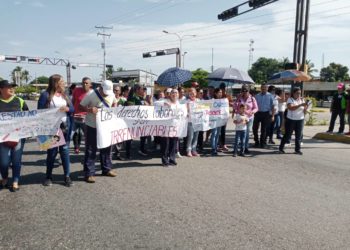No cesa lucha de educadores del eje  panamericano
