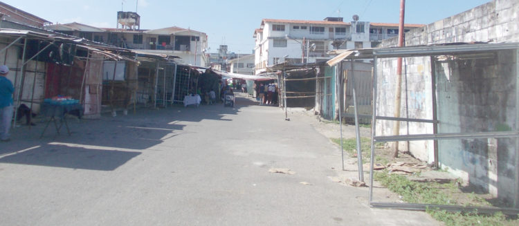 Calle Sucre de Sabana de Mendoza en pleno centro del poblado.
