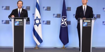 Israel pide a la OTAN la postura más firme contra Irán y una disuasión militar «creíble»