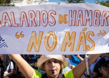 El OVCS registra 28 protestas por mejores salarios en un día