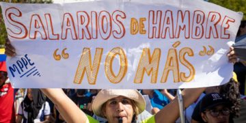 El OVCS registra 28 protestas por mejores salarios en un día