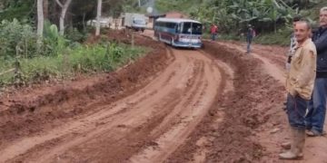 En malas condiciones paso en la Troncal 7 que conduce a Boconó