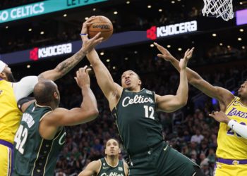 125-121: Boston gana un polémico ‘clásico’ mientras LeBron James pide justicia