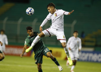 1-0. Bolivia doblega a Venezuela en el debut con un tanto de Fernando Nava