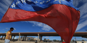 EE.UU. aceptará a 30.000 migrantes al mes de Venezuela, Cuba, Nicaragua y Haití