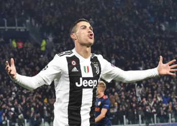 Sale a la luz un documento de Cristiano que compromete a la ‘Juve’