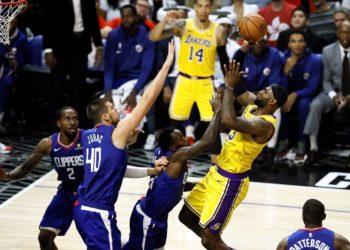 115-133: LeBron anota 46 pero no puede con la ‘maldición’ de los Clippers