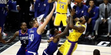 115-133: LeBron anota 46 pero no puede con la ‘maldición’ de los Clippers