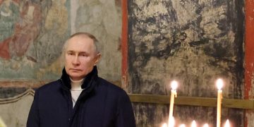 Rusia dice que respetará la tregua hasta la medianoche pero ataca posiciones ucranianas