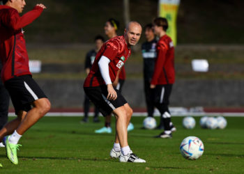Iniesta empieza a preparar la que podría ser su última temporada en el Vissel