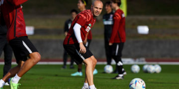 Iniesta empieza a preparar la que podría ser su última temporada en el Vissel