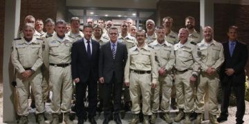 La ONU pide a los talibanes levantar restricciones contra las afganas