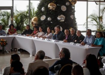 EL ELN anuncia que no se suma al cese bilateral ya que «no existe un acuerdo»