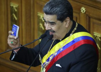 Maduro llama a la Celac a unir fuerzas contra el «intervencionismo extranjero»