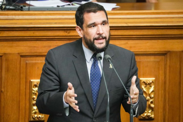El exdiputado de la Asamblea Nacional de Venezuela Juan Miguel Matheus , en una fotografía de archivo. EFE/Miguel Gutiérrez