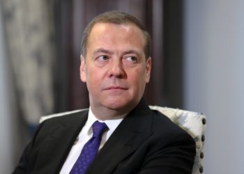 La derrota de Rusia en Ucrania puede desatar una guerra nuclear, según Medvédev