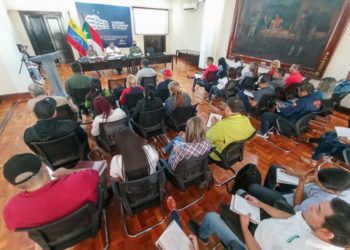 Gobernador de Trujillo presentó programación para los Carnavales Felices y Seguros 2023