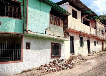 Táchira | Abandonados y con sus casas desmoronándose habitan en El Paradero