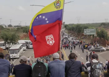 Tres días de protesta sidorista: directiva responde con despidos y persecución a líderes laborales
